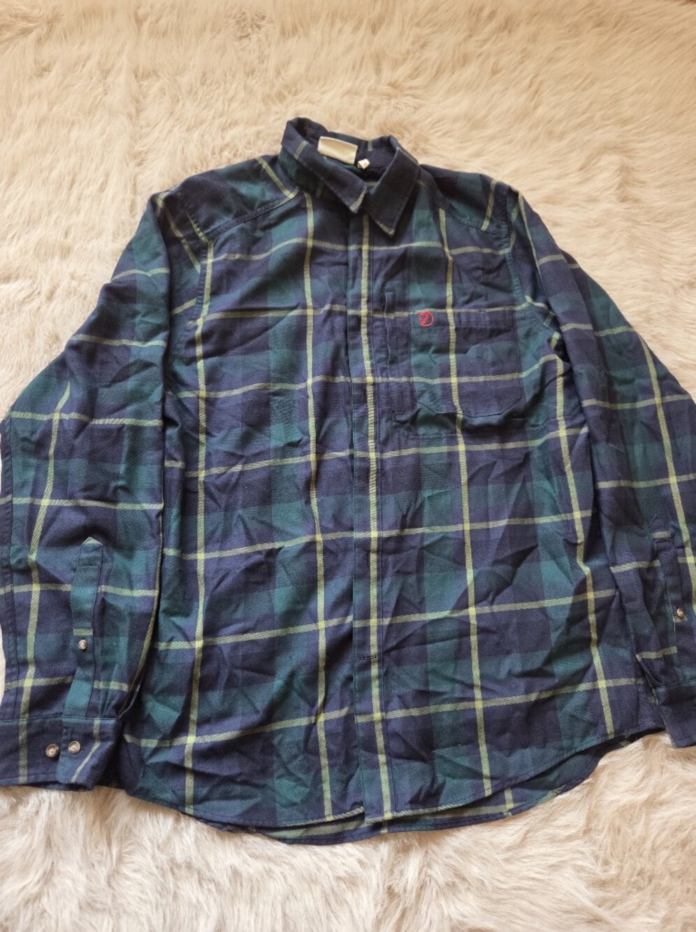 Fjallraven Men's Navy & Green Plaid Button-Down Shirt
